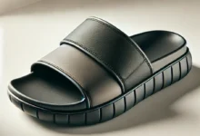 1675896 Slide Shoe